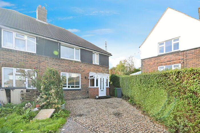 3 Bedroom Semi Detached House For Sale In Bembrook Road, Hastings, TN34