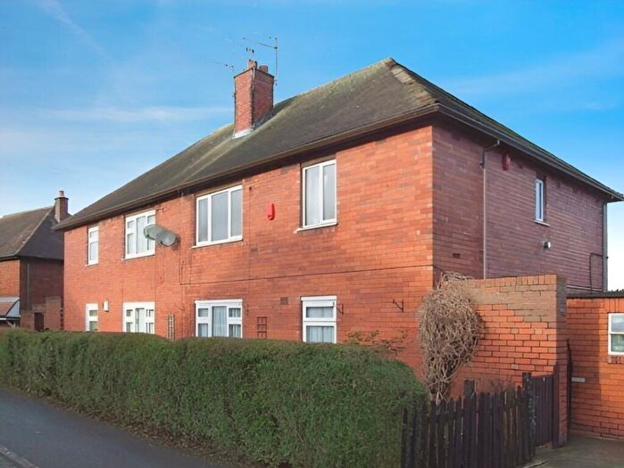 2 Bedroom Apartment To Rent In Roseland Crescent, Stoke-On-Trent, ST2