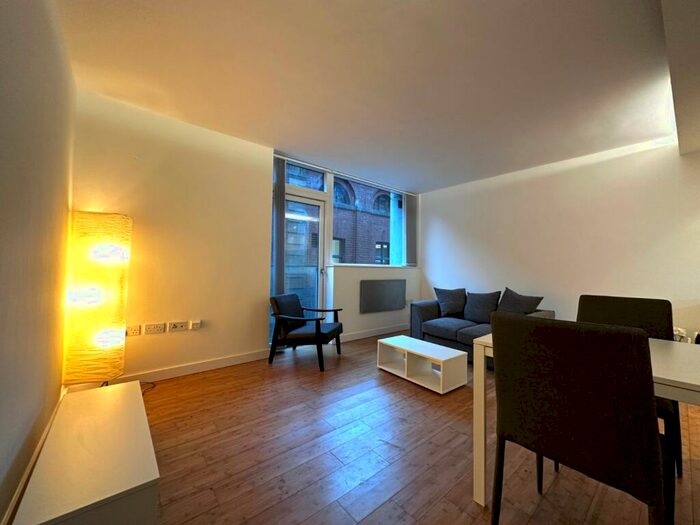 1 Bedroom Flat To Rent In Cross York Street, Leeds, West Yorkshire, Uk, LS2