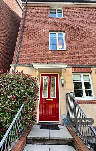 4 Bedroom Semi-Detached House To Rent In Pentwyn Drive, Cardiff, CF23