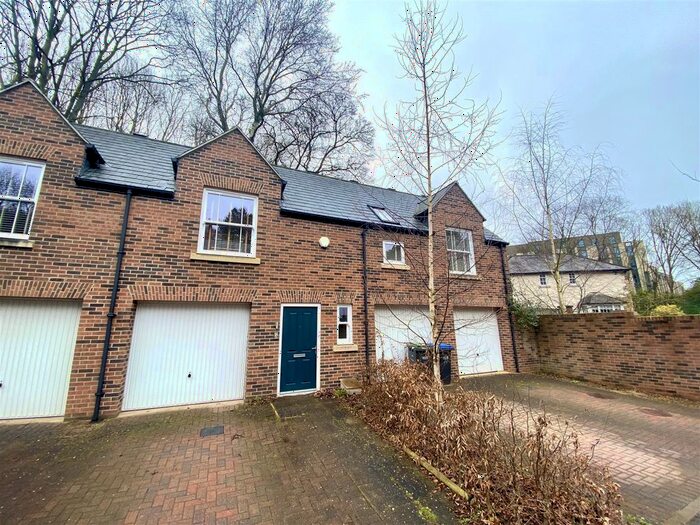 2 Bedroom Flat For Sale In The Bowers, Durham City, County Durham, DH1