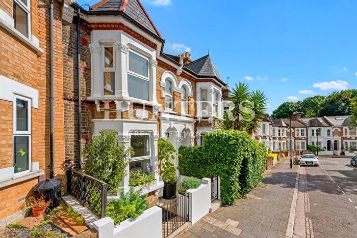 4 Bedroom House To Rent In Listria Park, London, N16