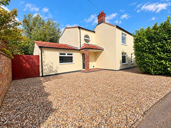 4 Bedroom Detached House For Sale In Wings Road, Lakenheath, Brandon, IP27