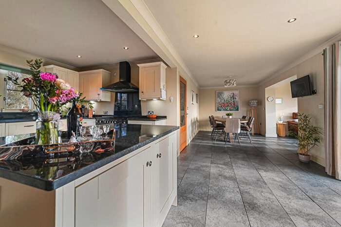 4 Bedroom Detached House For Sale In Gainsford End, Toppesfield, Essex, CO9