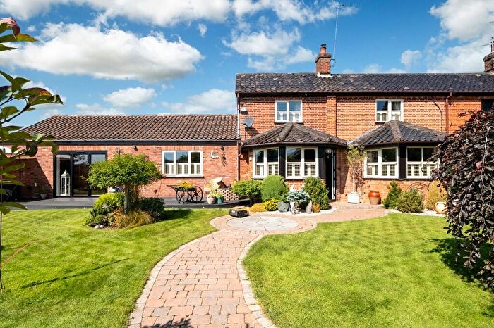 4 Bedroom End Of Terrace House For Sale In Palgrave, Diss, IP22