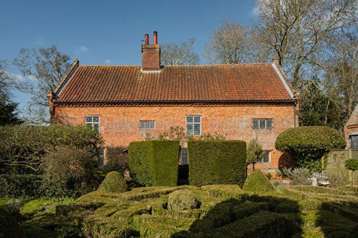 3 Bedroom Detached House For Sale In The Street, Matlaske, Norfolk, NR11