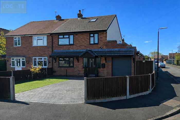 3 Bedroom Semi Detached House For Sale In Lydney Road, Flixton, M41