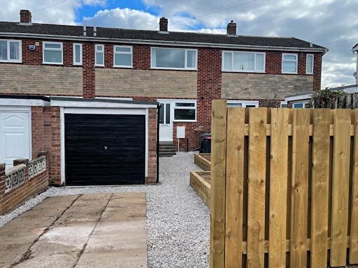 3 Bedroom Terraced House To Rent In Marlborough Rise, Aston, Sheffield, S26