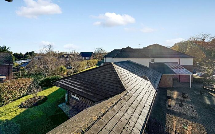 2 Bedroom Flat For Sale In Fielders Court, West End, Southampton, SO30