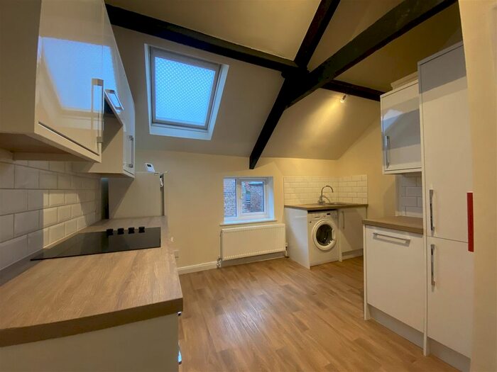 1 Bedroom Maisonette To Rent In Gordon Street, York, YO10