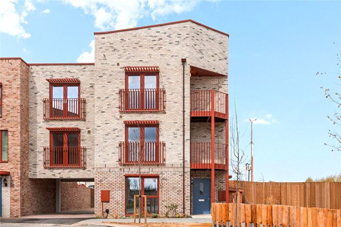 2 Bedroom Apartment To Rent In Sanger Walk, Cambridge, Cambridgeshire, CB3