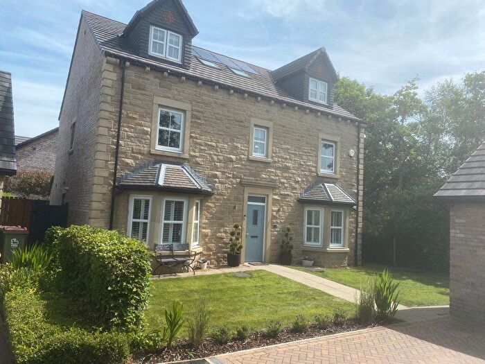 5 Bedroom Detached House For Sale In Redwing Drive Fulwood, Preston, PR2