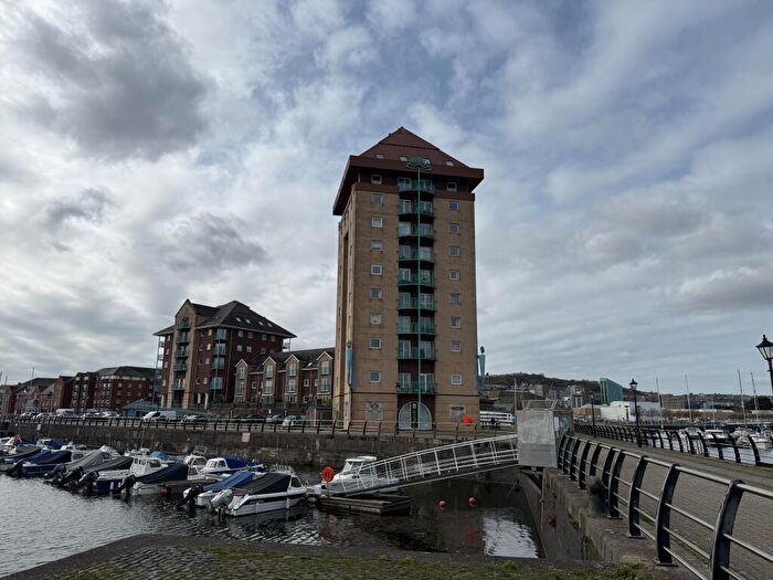 2 Bedroom Apartment To Rent In Pocketts Wharf, Maritime Quarter, SA1