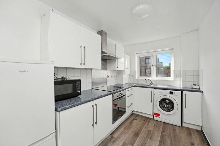 2 Bedroom Flat For Sale In Chobham Road, London, E15