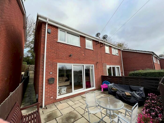 3 Bedroom Semi-Detached House To Rent In Bryn Bevan, Newport, NP20