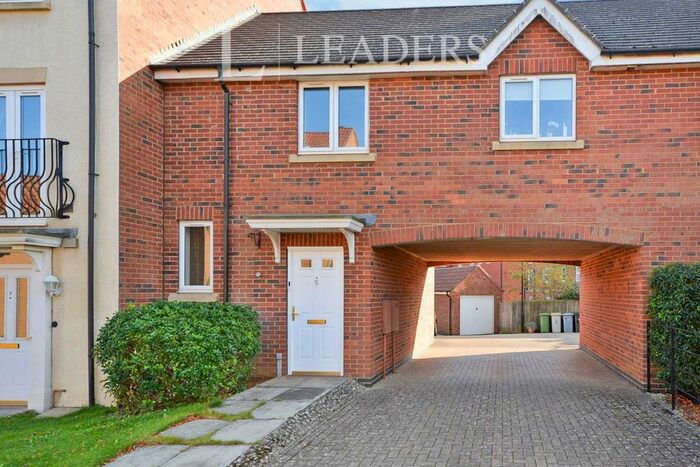 2 Bedroom Flat To Rent In Siskin Road, Uppingham, Oakham, LE15