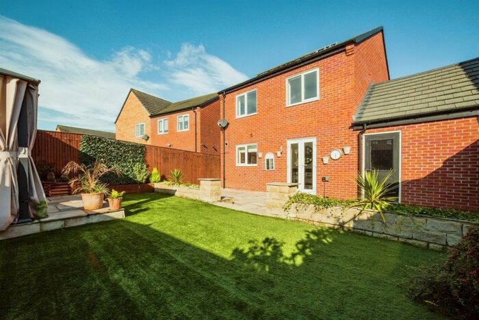 4 Bedroom Detached House To Rent In Colliers Road, Featherstone, Pontefract, WF7