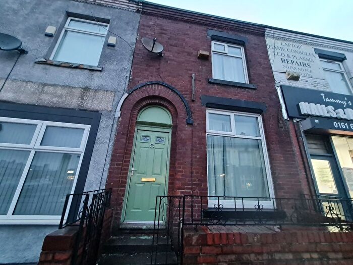 2 Bedroom Terraced House To Rent In Hollins Road, Oldham, OL8