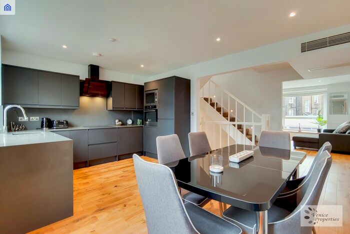 4 Bedroom Terraced House To Rent In Titchbourne Row, Paddington, W2