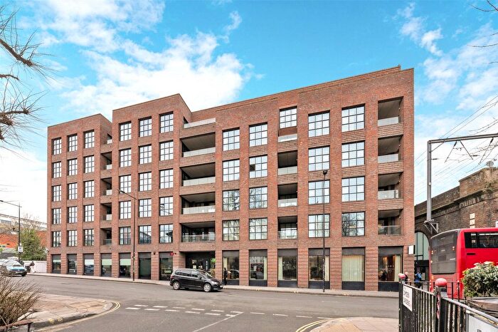 1 Bedroom Flat To Rent In Water Lane, London, NW1