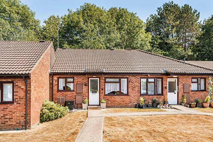 2 Bedroom Terraced Bungalow For Sale In Park Springs, Westlea, SN5