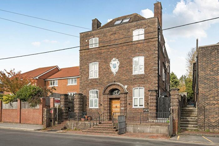 2 Bedroom Flat For Sale In Station Road, Westminster House Station Road, RH20