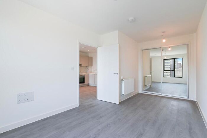 1 Bedroom Apartment To Rent In Pullman House, Wembley Park Gardens, Wembley, HA9