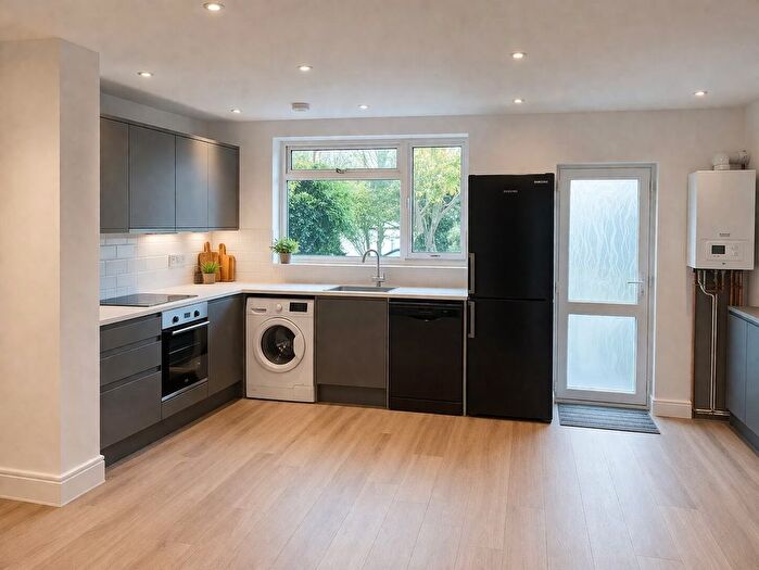 4 Bedroom Terraced House To Rent In Lynmouth Gardens, Perivale, UB6