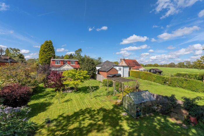 4 Bedroom Detached House For Sale In Underhill Road, Newdigate, Dorking, RH5