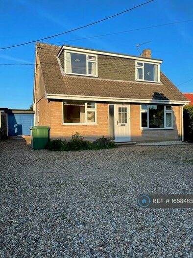 3 Bedroom Detached House To Rent In Waterloo Road, Norwich, NR10