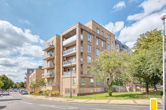 2 Bedroom Flat To Rent In Winchelsea Road, London, NW10