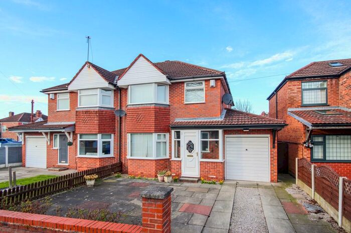 3 Bedroom Semi-Detached House To Rent In Braemar Avenue, Stretford, Manchester, M32