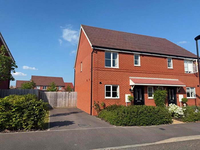 3 Bedroom Semi-Detached House For Sale In Agatha Christie Way, Cholsey, OX10