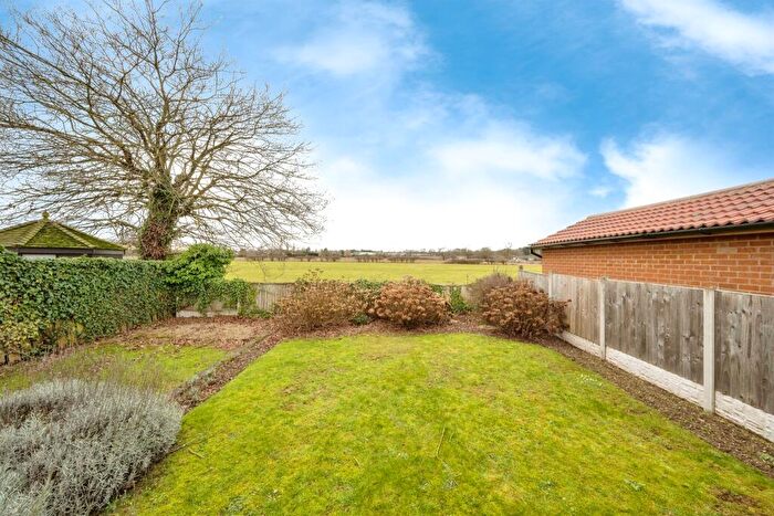 3 Bedroom Detached Bungalow For Sale In William Bradford Close, Austerfield, Doncaster, DN10