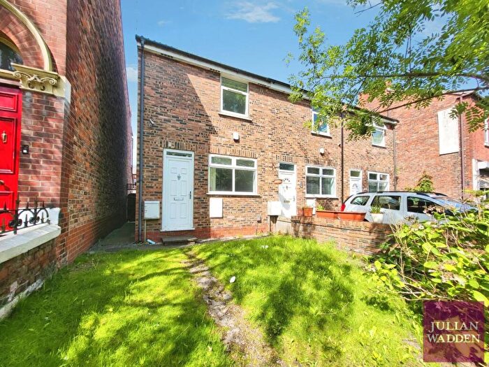 2 Bedroom End Of Terrace House For Sale In Grenville Street, Edgeley, Stockport, SK3