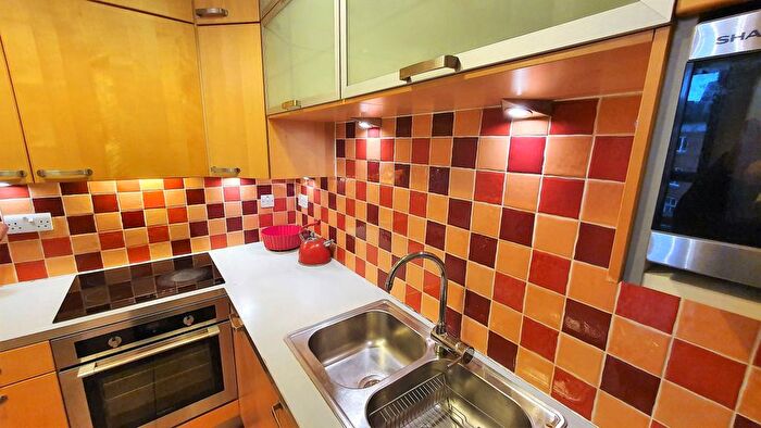 1 Bedroom Flat To Rent In Velvet House, Sackville St, M1