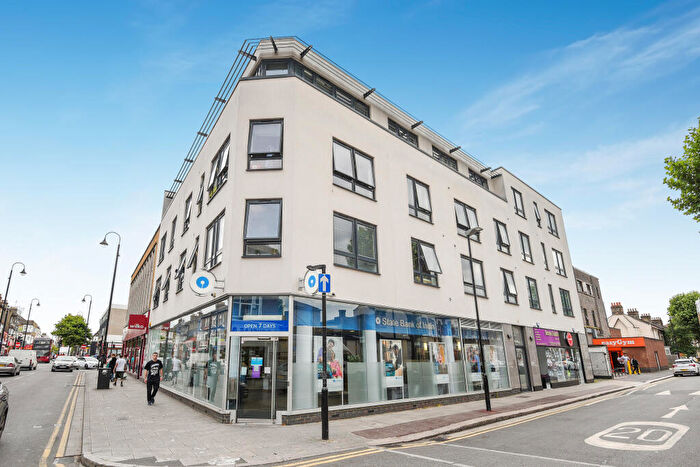 2 Bedroom Apartment To Rent In Mount House, Bendish Road, East Ham, E6