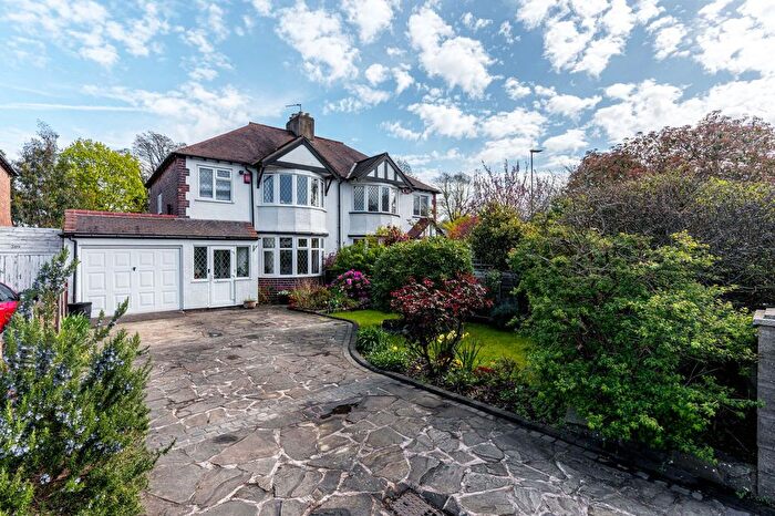 3 Bedroom Semi Detached House For Sale In Chester Road, Sutton Coldfield, B73