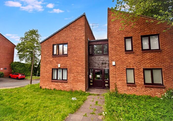 1 Bedroom Flat For Sale In Parkfield Road, Wolverhampton, West Midlands, WV4
