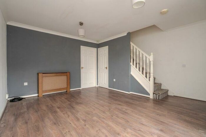 3 Bedroom Semi-Detached House To Rent In Rainbow Drive, Atherton, Greater Manchester, M46