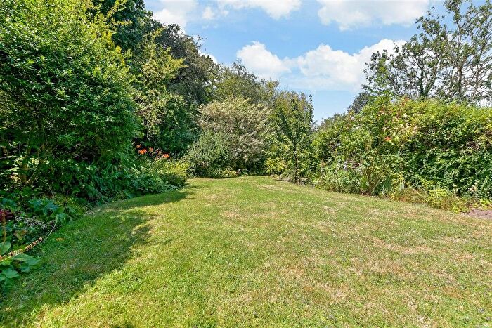 4 Bedroom Detached House For Sale In Rogersmead, Tenterden, Kent, TN30