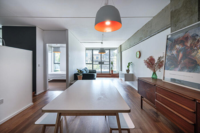 1 Bedroom Flat For Sale In Union Wharf, N1