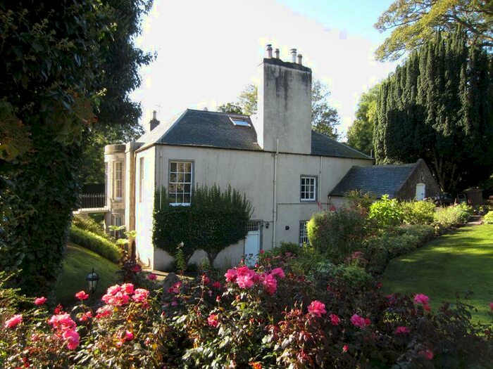 1 Bedroom Flat To Rent In Tillydrone House, The Chanonry, AB24