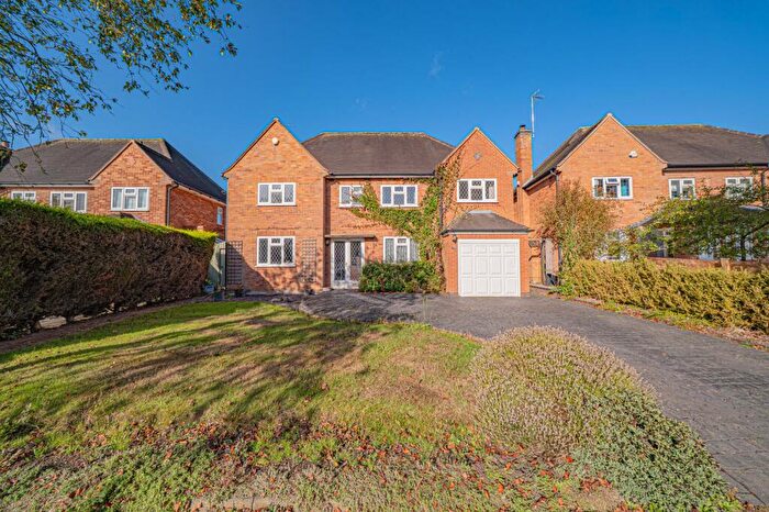 5 Bedroom Detached House For Sale In Broadfern Road, Knowle, B93