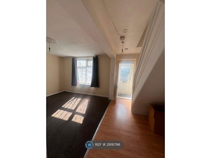 3 Bedroom Terraced House To Rent In Grafton Road, Dagenham, RM8