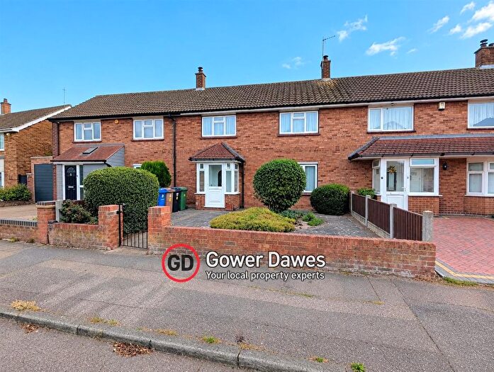 3 Bedroom Terraced House For Sale In Morant Road, Chadwell St.Mary, RM16