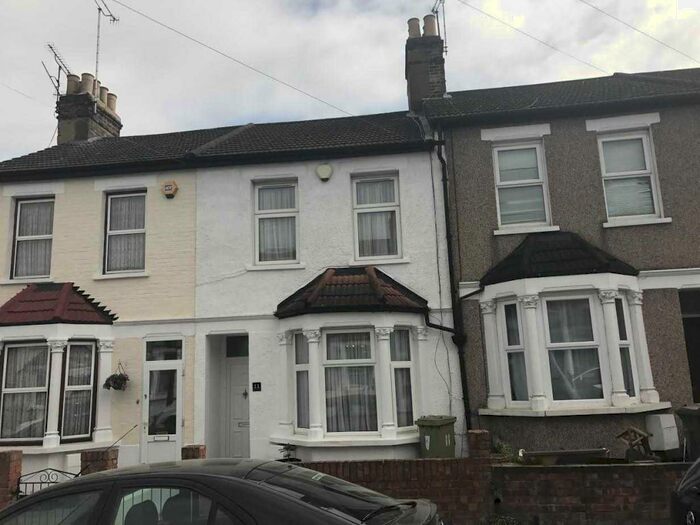 2 Bedroom Terraced House To Rent In Ashburnham Road, Belvedere, DA17