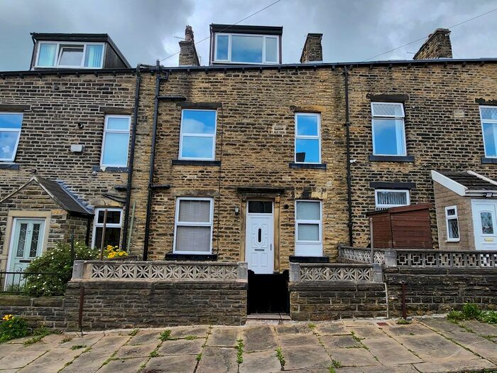 3 Bedroom Terraced House To Rent In Tyson Street, Halifax, HX1