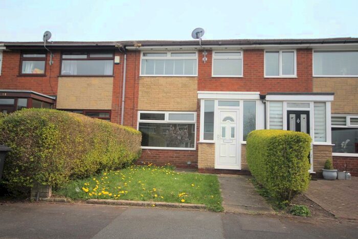 3 Bedroom Mews To Rent In Harwood Vale, Harwood, Bolton, Greater Manchester, BL2