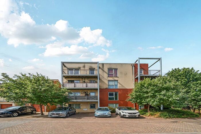 1 Bedroom Flat To Rent In Marsden Gardens, Dartford, DA1